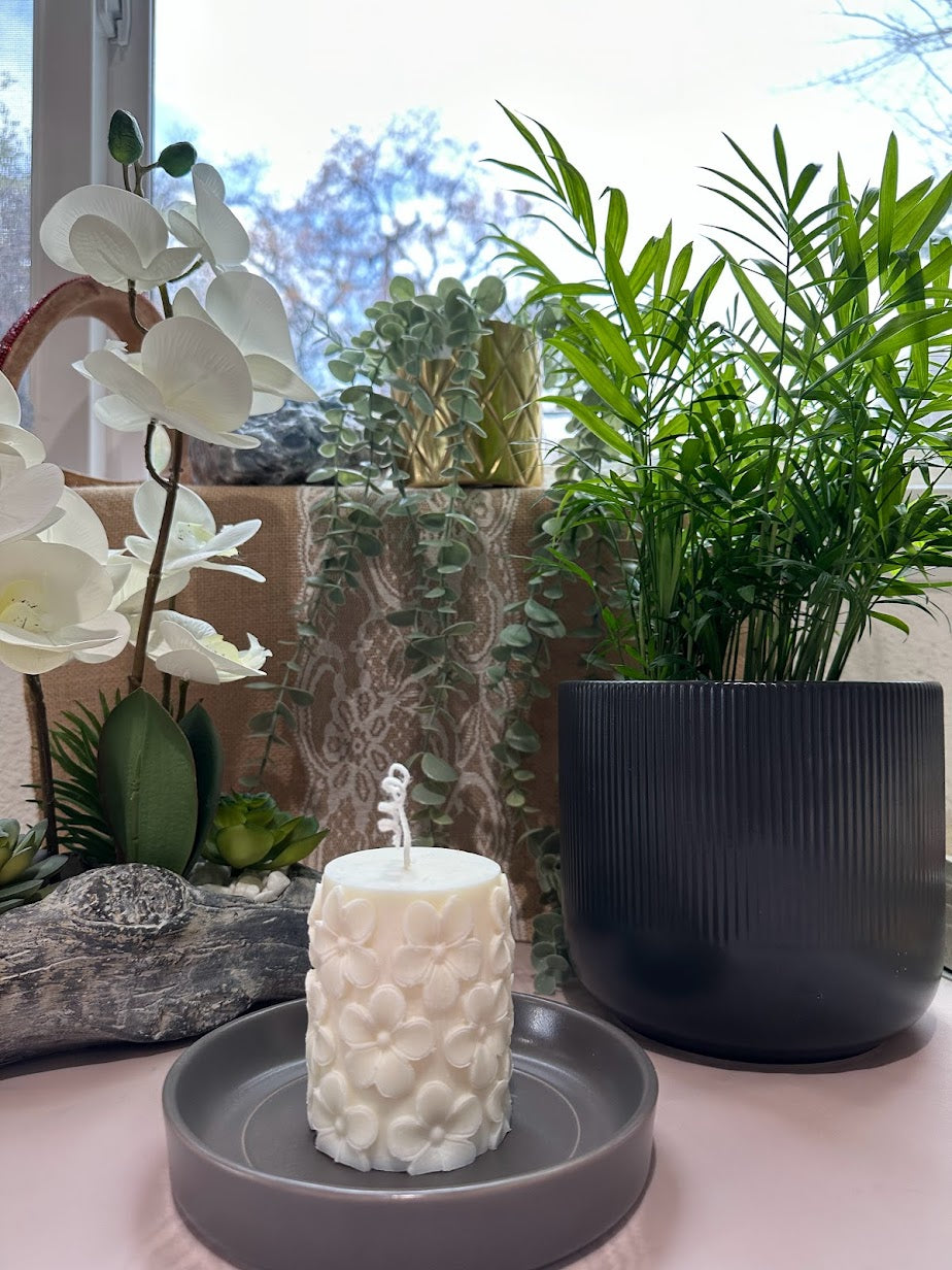 Flower Design Candle, Floral Candle, Decorative Candle, Natural Soy & White Beeswax Blend, Floral Pillar Candle
